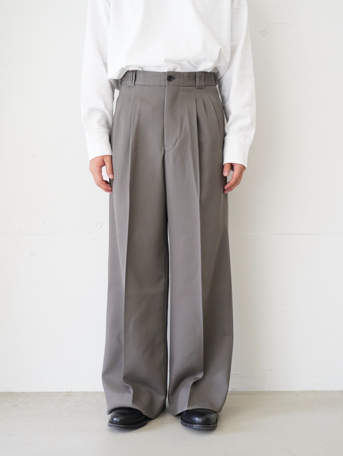 YOKE MENS 3pleated Wide-leg Trousers IMAGE14