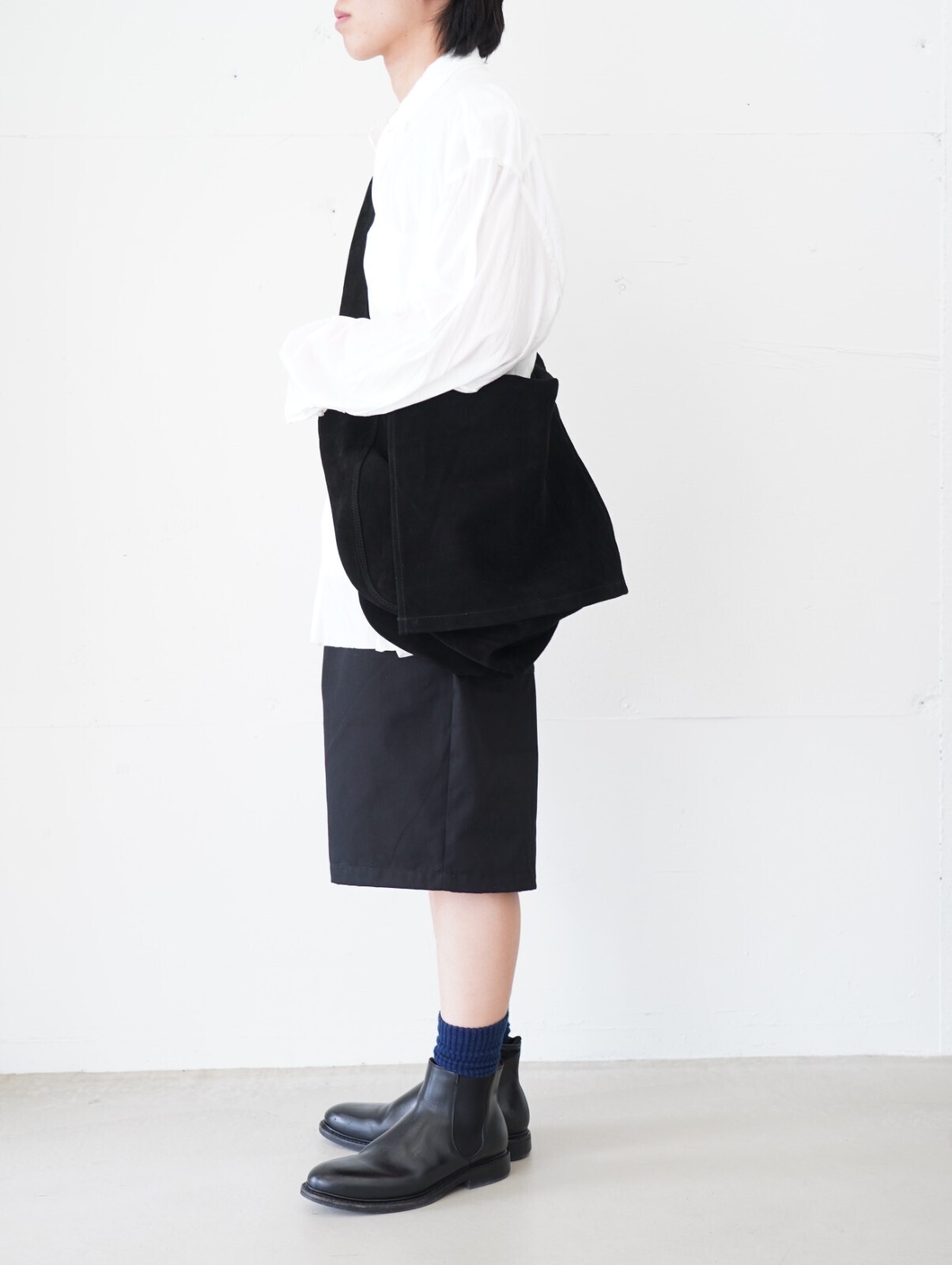 セブンバイセブン レディース & メンズ レザーショルダーバッグ -カウスプリットレザー- 画像4