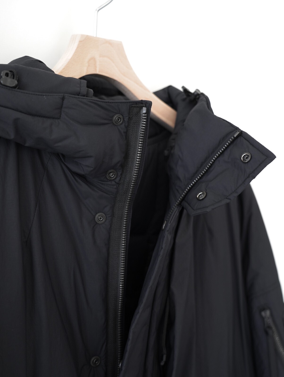 プロダクトトゥエルブ メンズ プリマロフトパッファーコート 画像9