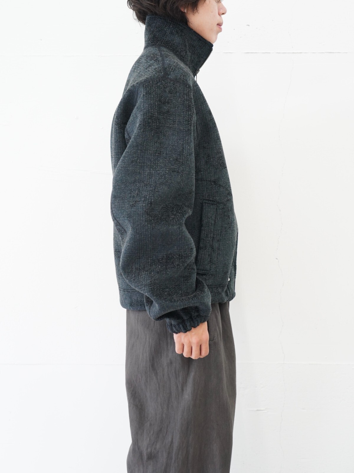 saby MENS REVERSIBLE STAND NECK BLOUSON- Double Face Fab . Wool & Crush Velour -  IMAGE8