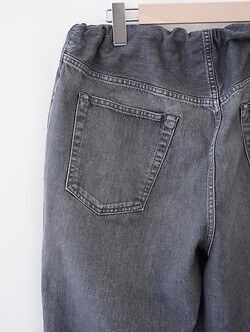 ANTHEM A 여성 & 남성 WASHED DENIM NO-BRAINER PANTS 이미지10