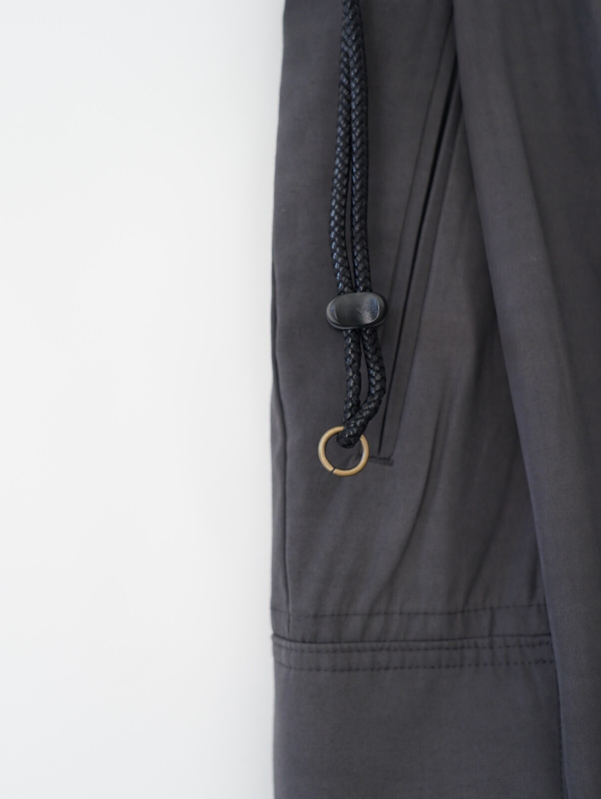 アンセム エー メンズ ピグメント&ダイ ノーブレイナーカーゴパンツ 画像12