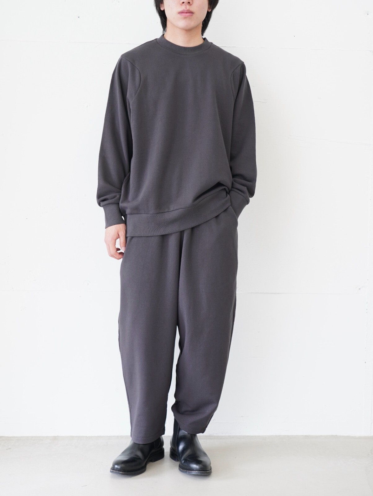 WONDER ROOM 女士 & 男士 crewneck sweat shirt “FRIEND” (25AW) 圖片16