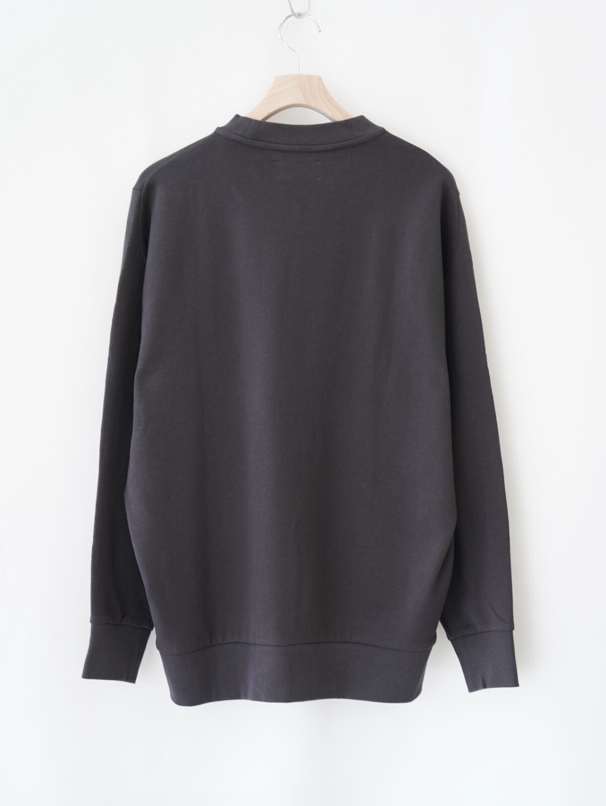 WONDER ROOM 女士 & 男士 crewneck sweat shirt “FRIEND” (25AW) 圖片20