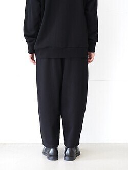 WONDER ROOM WOMENS & MENS sweat slacks “FRIEND” (25AW) IMAGE3