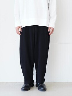 WONDER ROOM WOMENS & MENS waffle slacks (25AW) IMAGE1