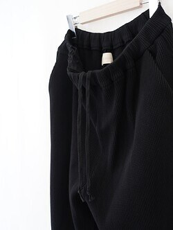 WONDER ROOM WOMENS & MENS waffle slacks (25AW) IMAGE9