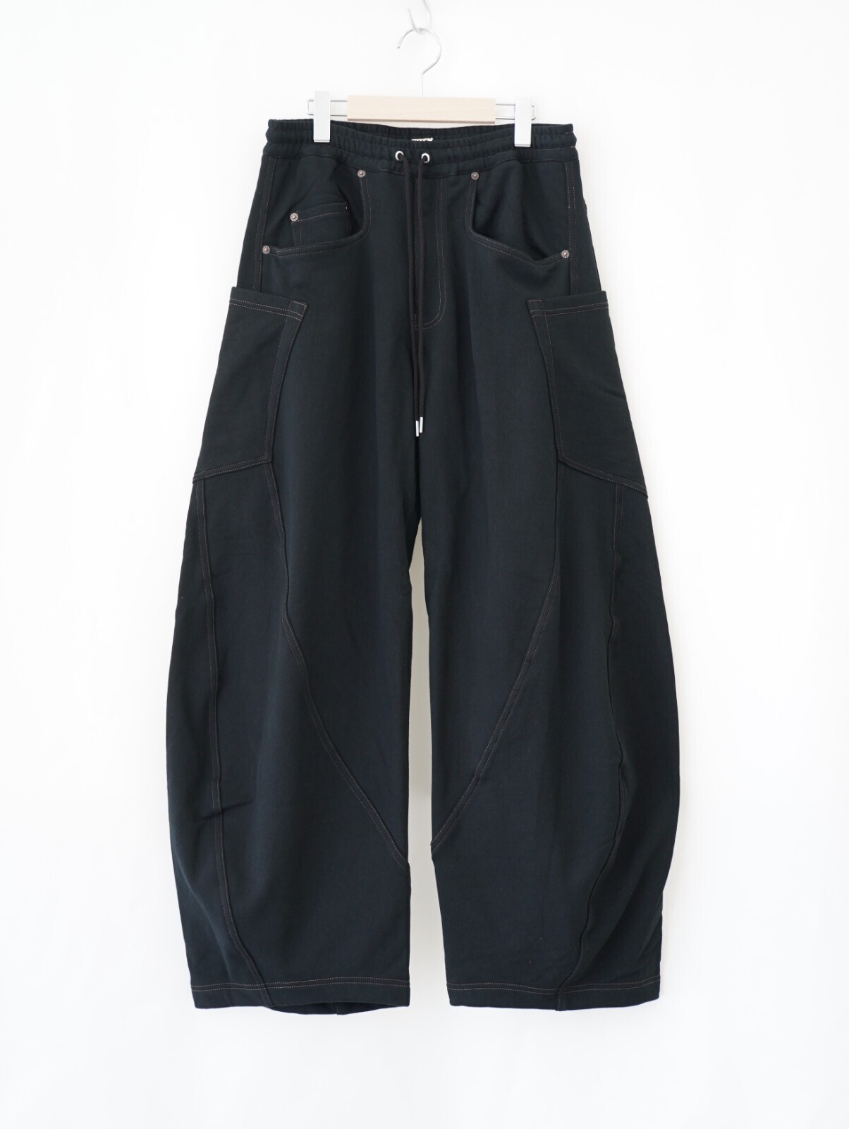 KHOKI MENS 3D cutting sweat pants IMAGE14