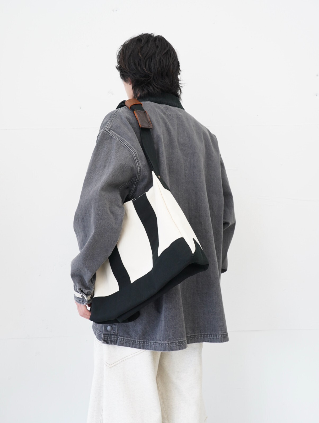 KHOKI 女士 & 男士 3D cutting messenger bag 圖片36