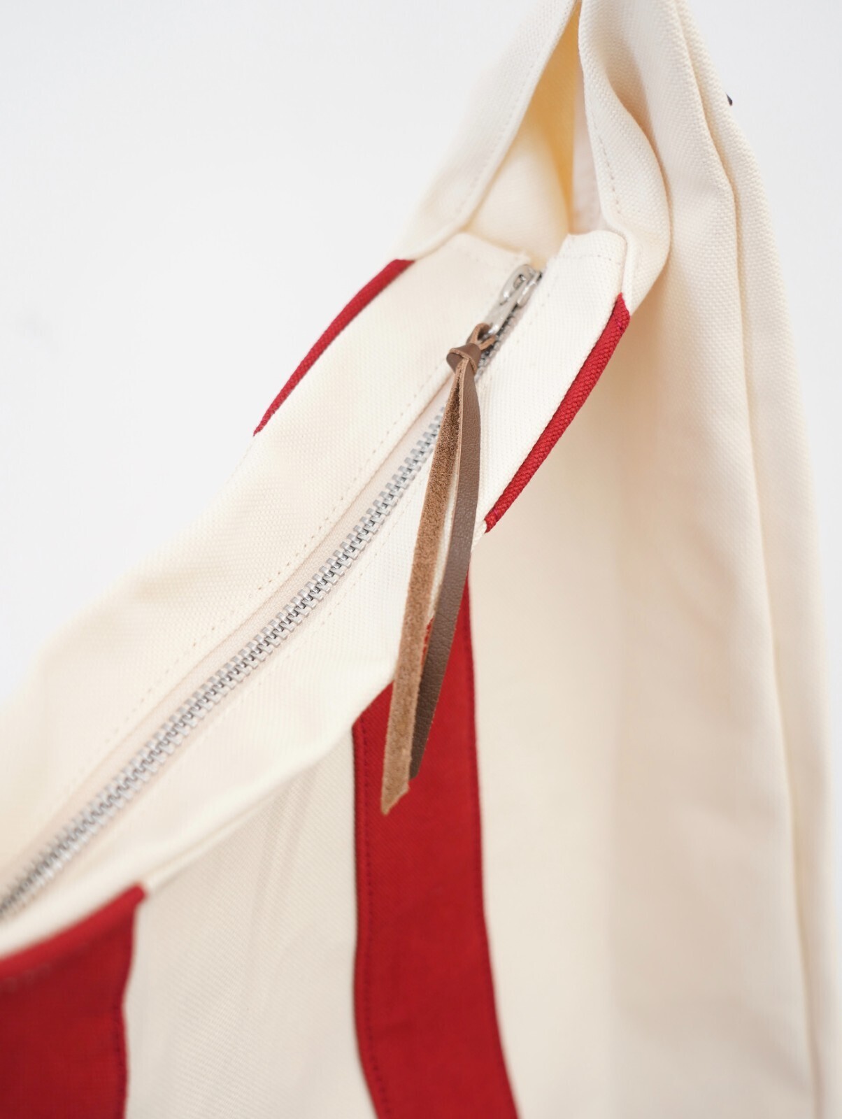 KHOKI 女士 & 男士 3D cutting messenger bag 圖片17