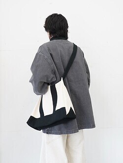 KHOKI 女士 & 男士 3D cutting messenger bag 圖片8