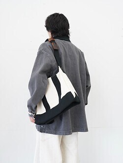KHOKI 女士 & 男士 3D cutting messenger bag 圖片11