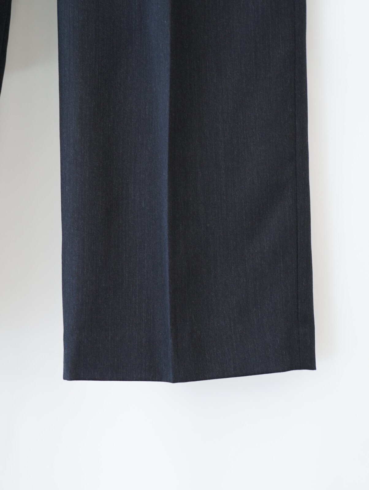 IRENISA MENS TWO TUCKS WIDE TROUSERS (25AW) IMAGE10