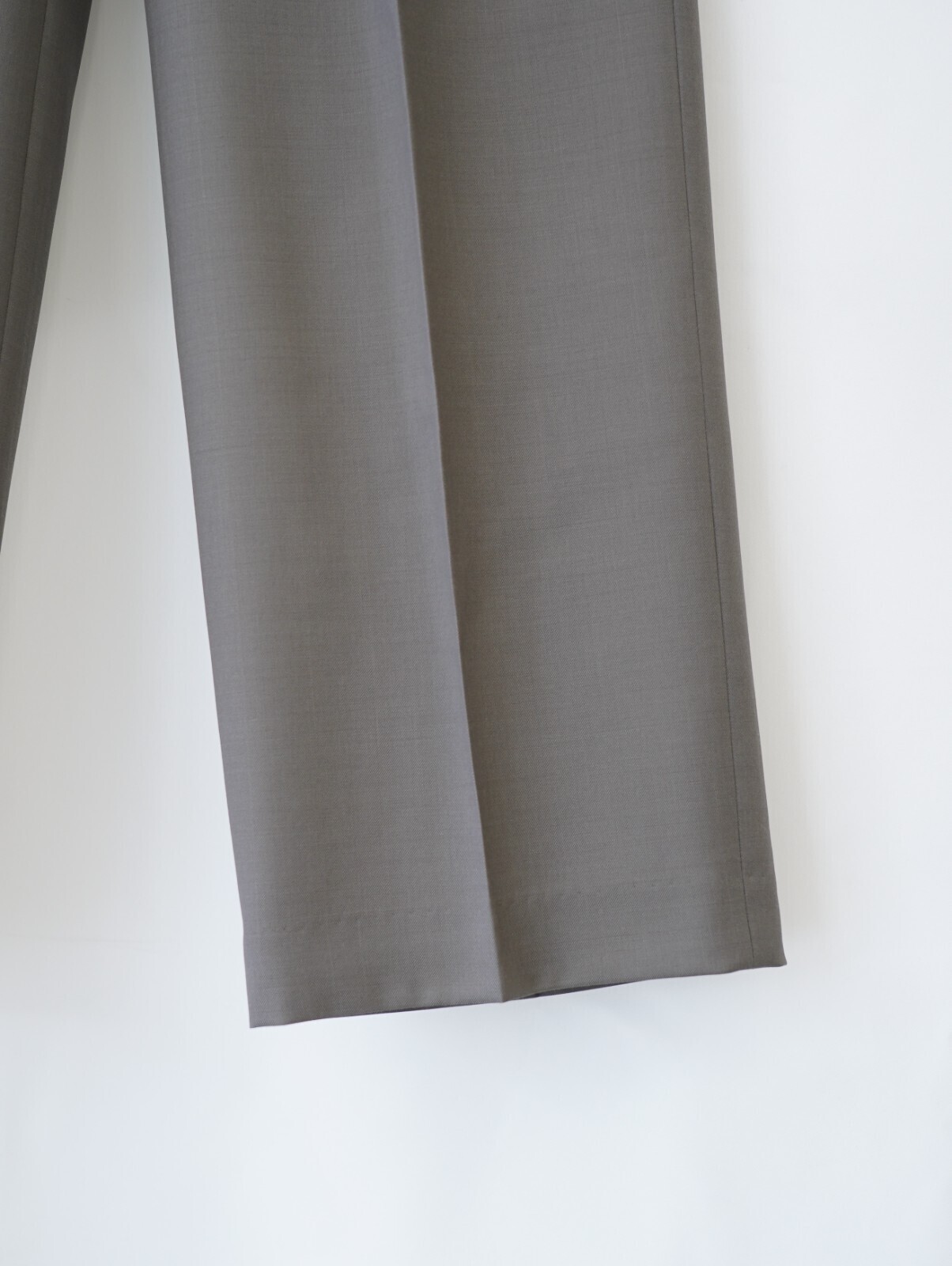 IRENISA MENS TWO TUCKS WIDE TROUSERS (25AW) IMAGE21