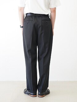 IRENISA 남성 TWO TUCKS TAPERED TROUSERS 이미지3