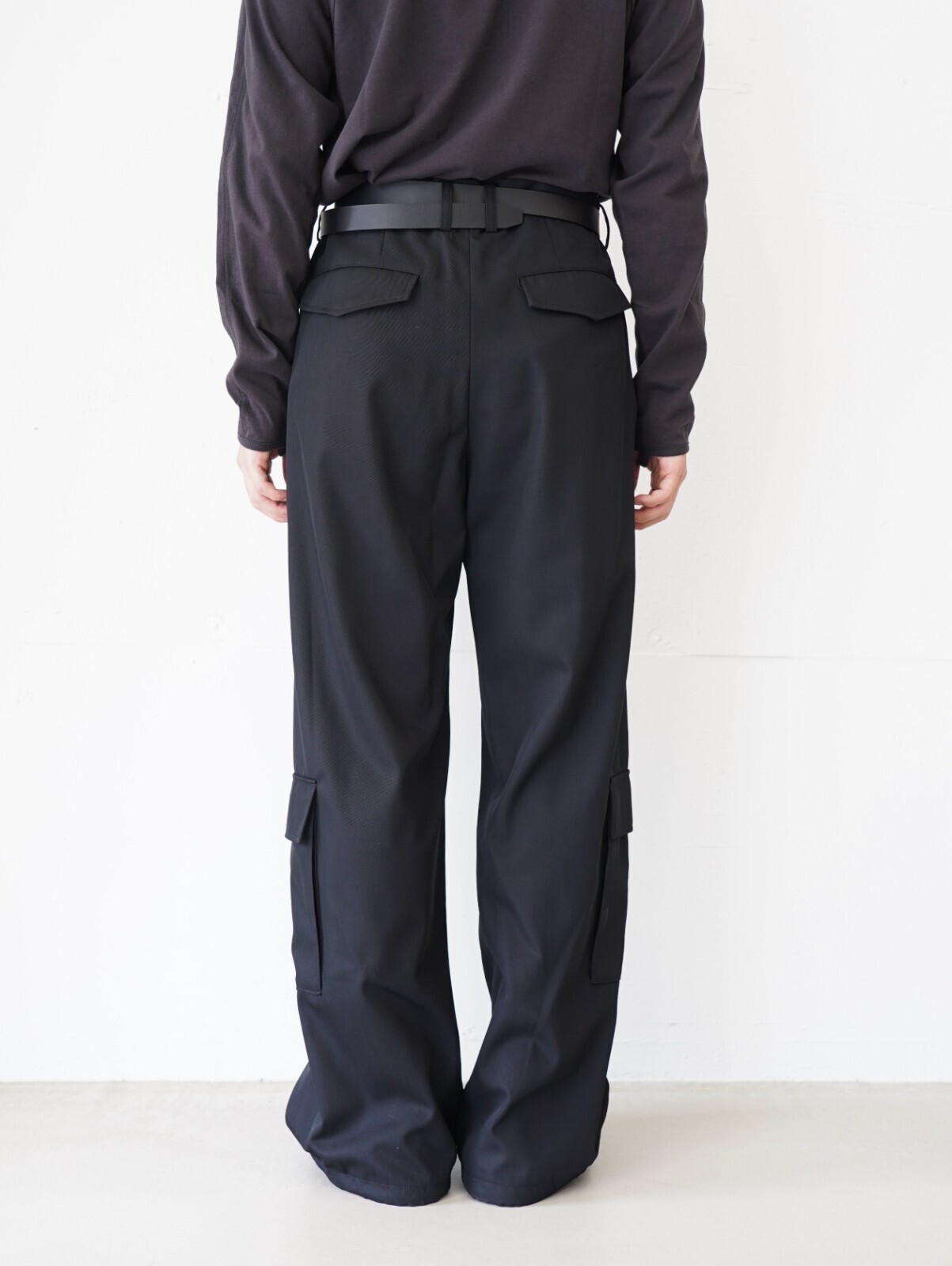 IRENISA 男士 TWO TUCKS WIDE CARGO PANTS 圖片3
