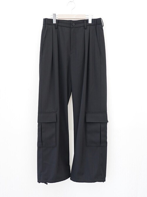 TWO TUCKS WIDE CARGO PANTS｜IRENISA MENS