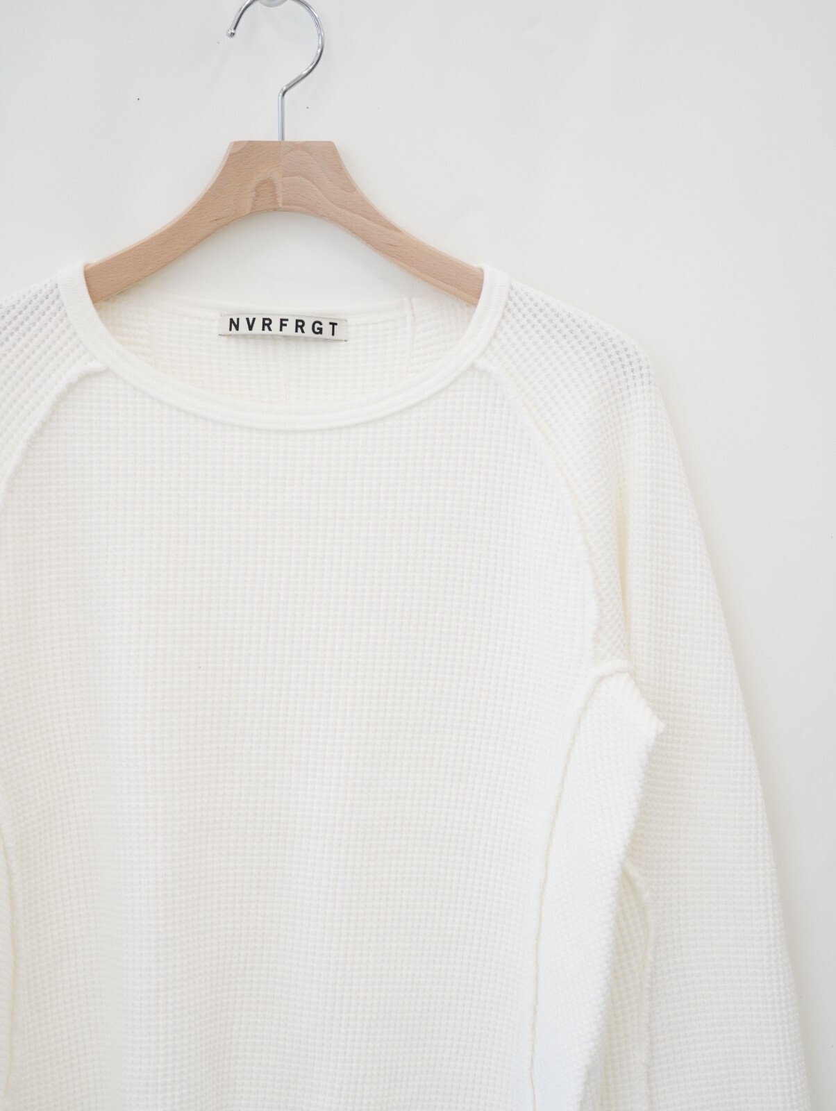 ワッフルサーマルロングスリーブTシャツ - ネヴァーフォーゲット