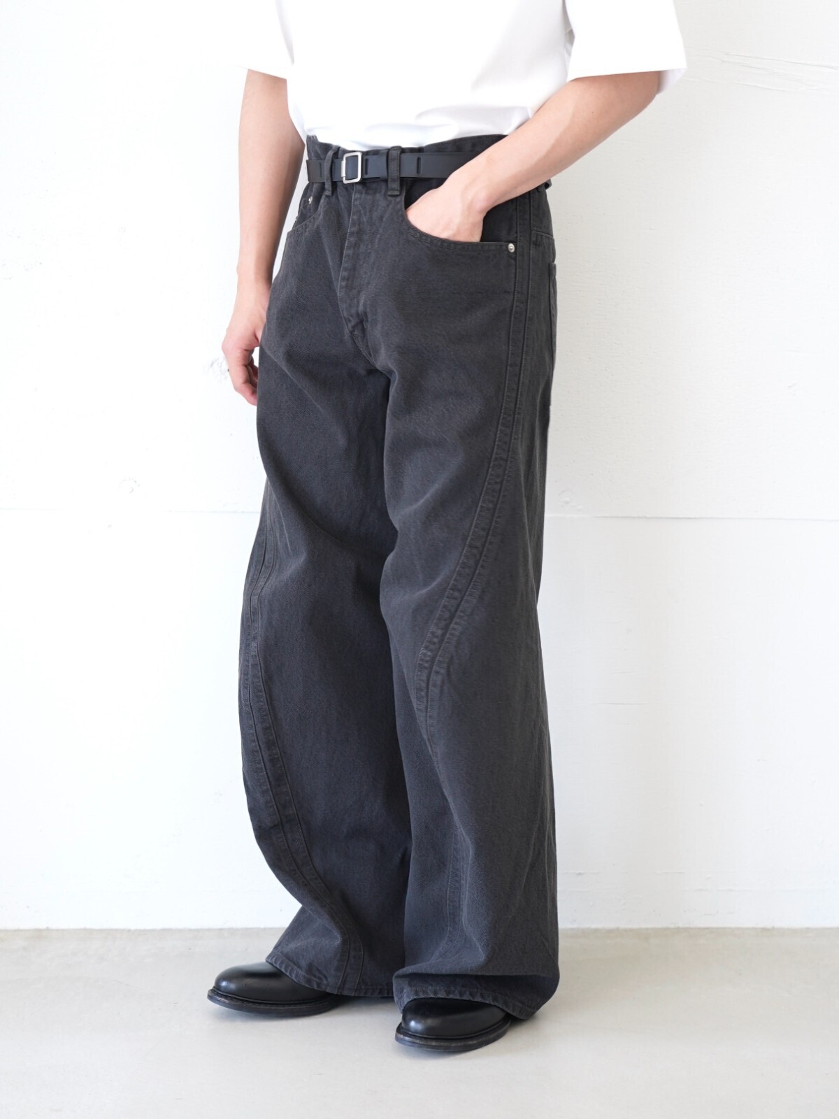 NVRFRGT 男士 3D TWISTED WIDE LEG JEANS 圖片4