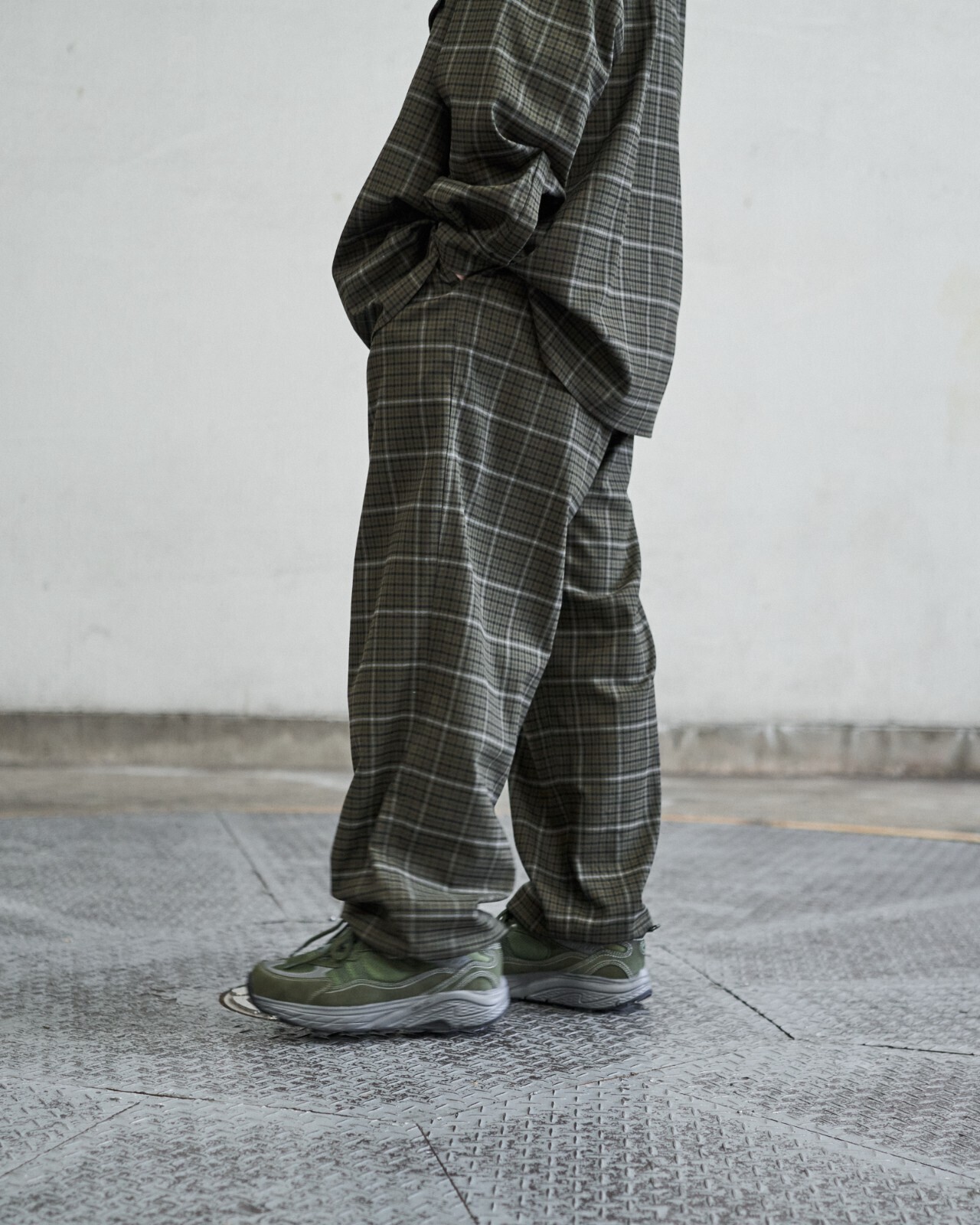 FreshService MENS Wooly Stretch Over Track Pants IMAGE3