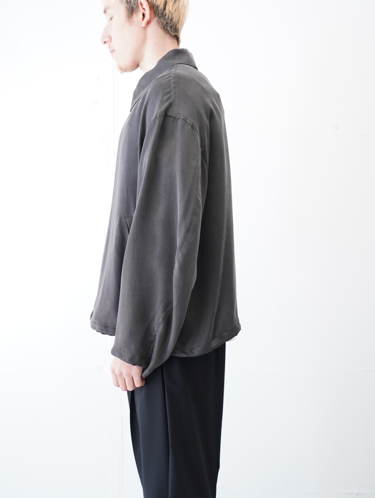 ブラン ワイエム レディース & メンズ キュプラドリズラージャケット 画像4