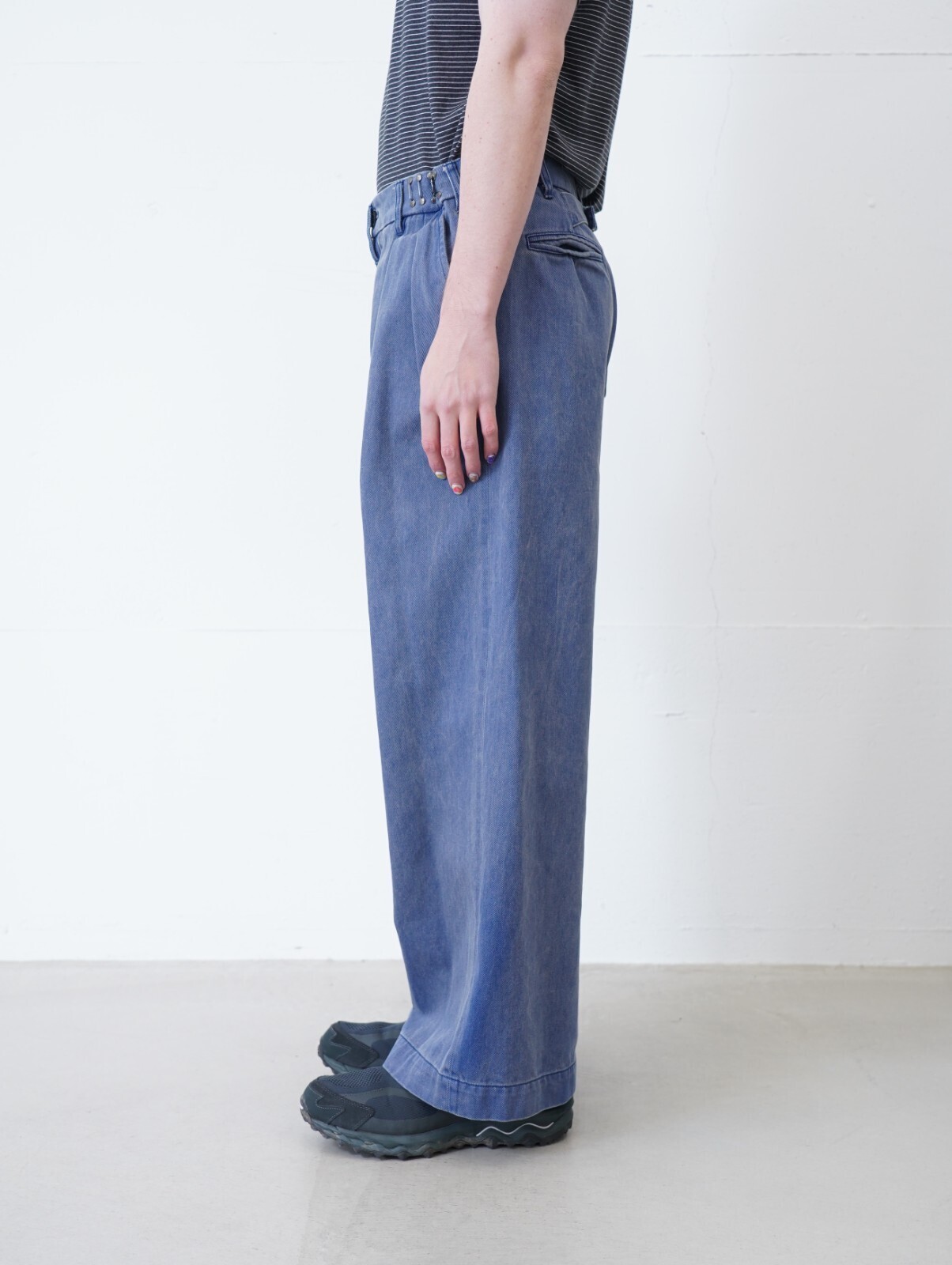 ダイリク メンズ ワイドタックチノパンツ 画像15