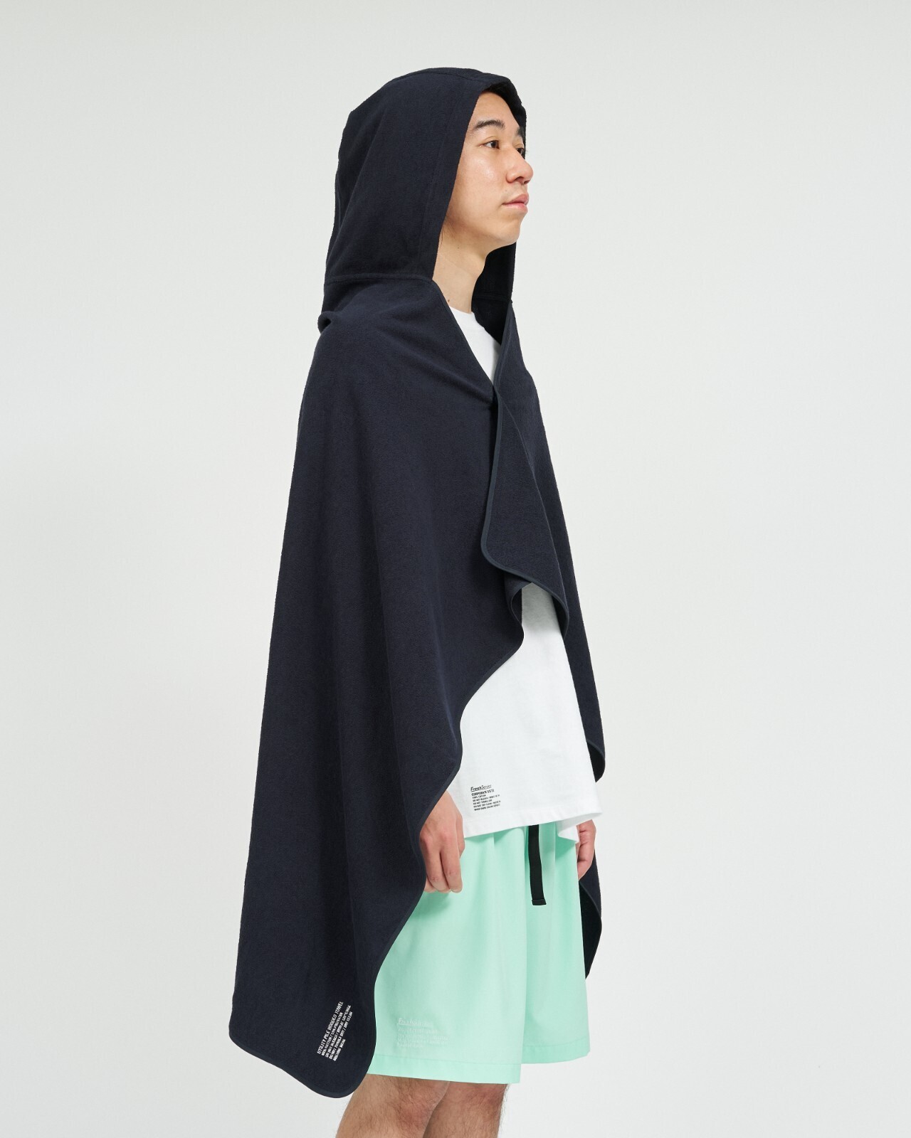 FreshService MENS UTILITY PILE HOODED TOWEL IMAGE16