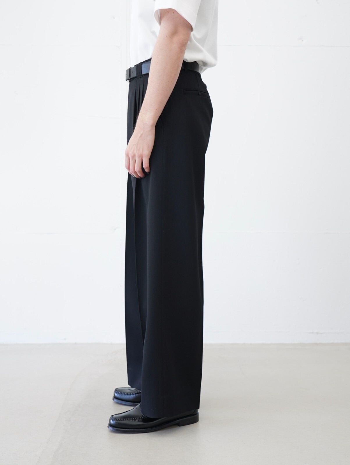 ヨーク メンズ 3プリーツワイドレッグトラウザーズ 画像2