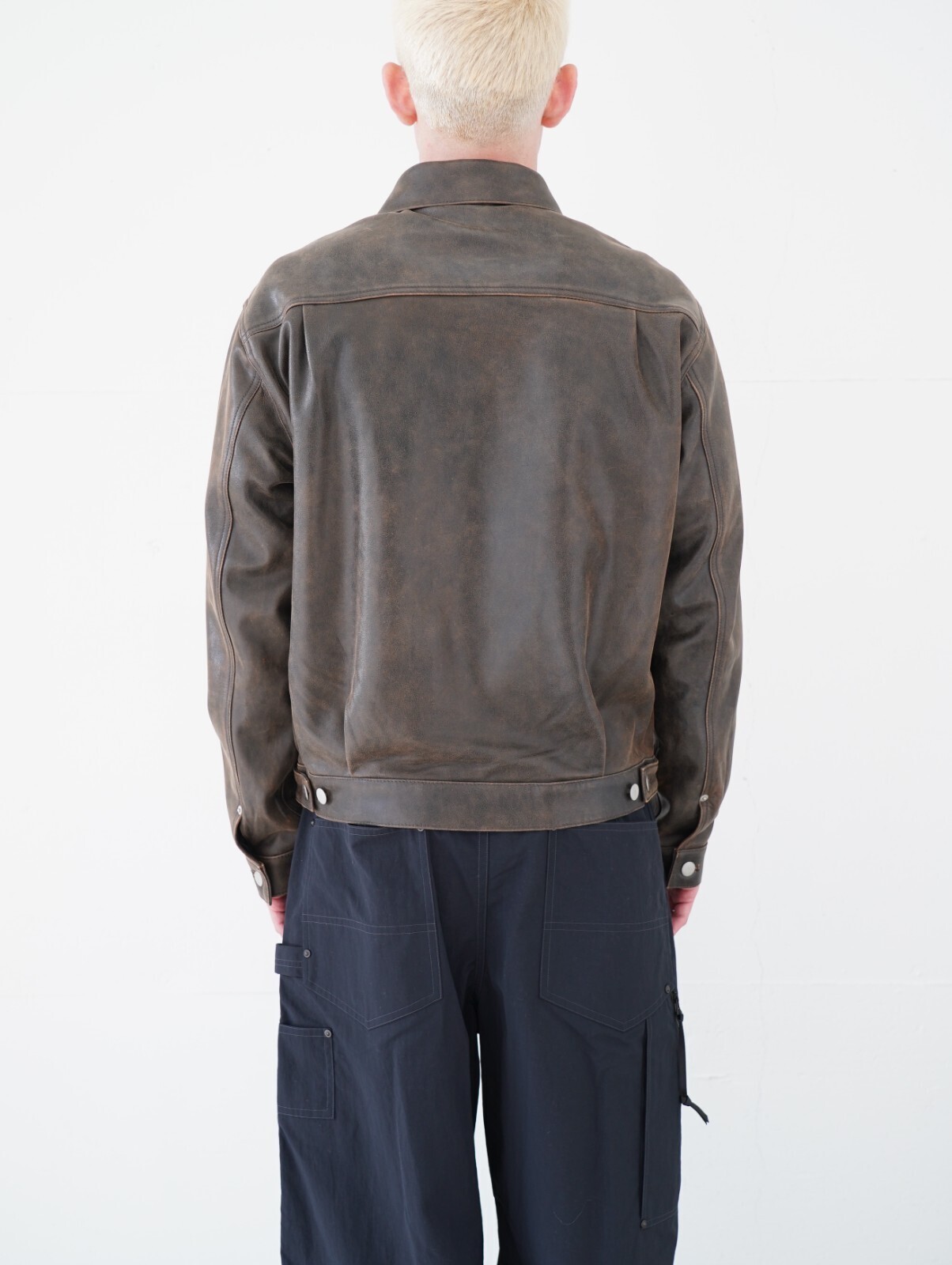 YOKE 男士 Cracked Leather Trucker Jacket 圖片3