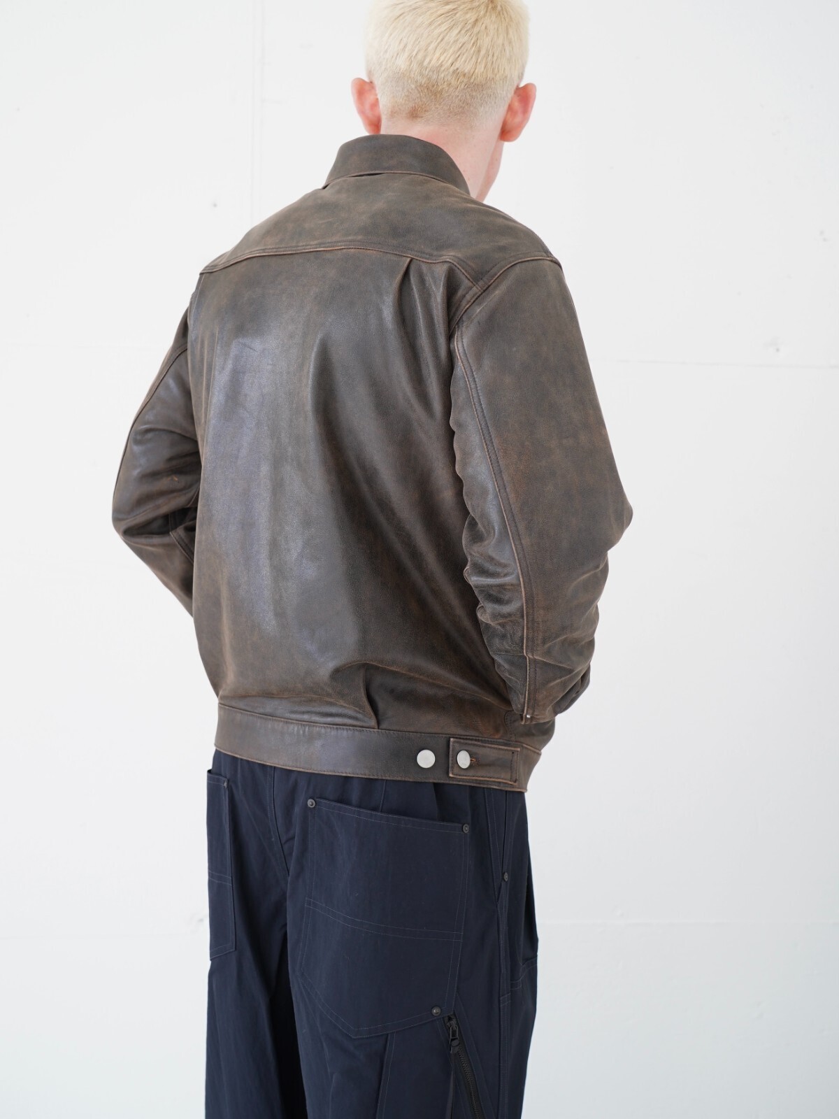 YOKE 男士 Cracked Leather Trucker Jacket 圖片7