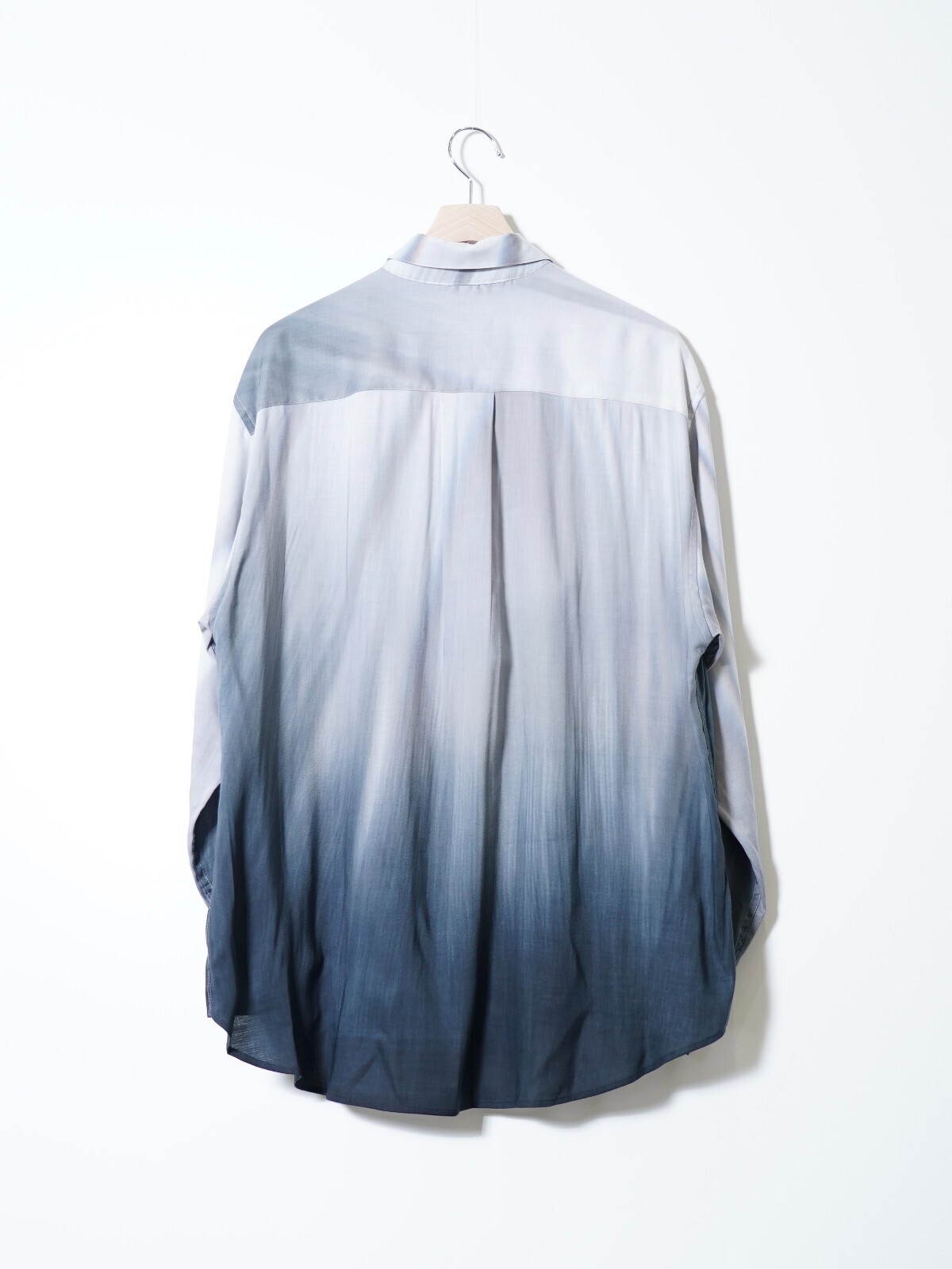 ヨーク メンズ ハンドペイントローンルーズフィットシャツ 画像2