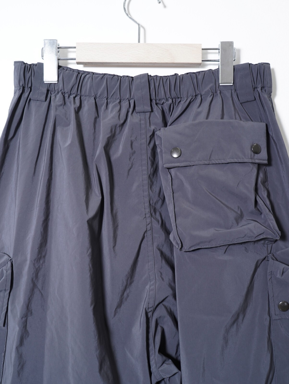 YOKE 남성 NYLON MULTI POCKET SHORTS 이미지7