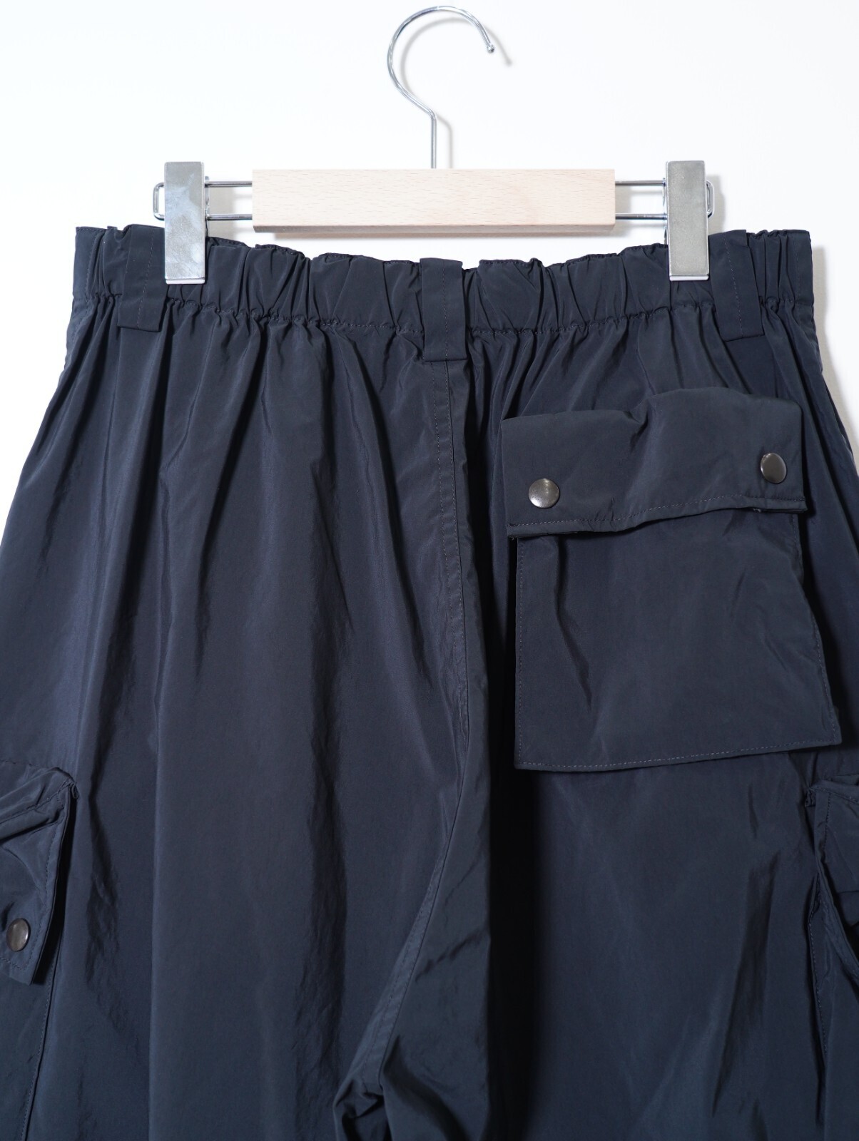 YOKE 남성 NYLON MULTI POCKET SHORTS 이미지16
