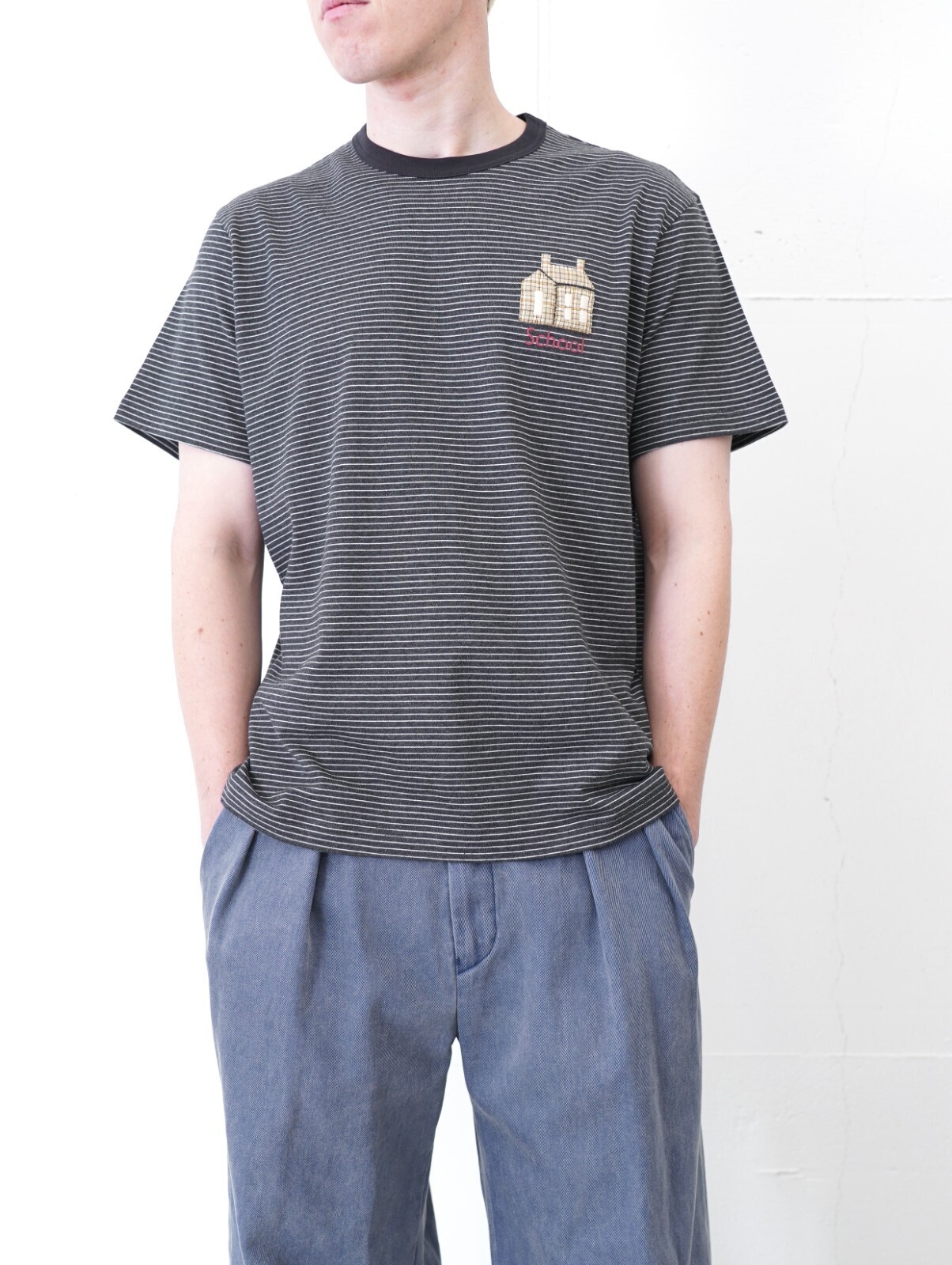 KHOKI MENS Hand-Embroidered Stripe T-Shirt IMAGE9