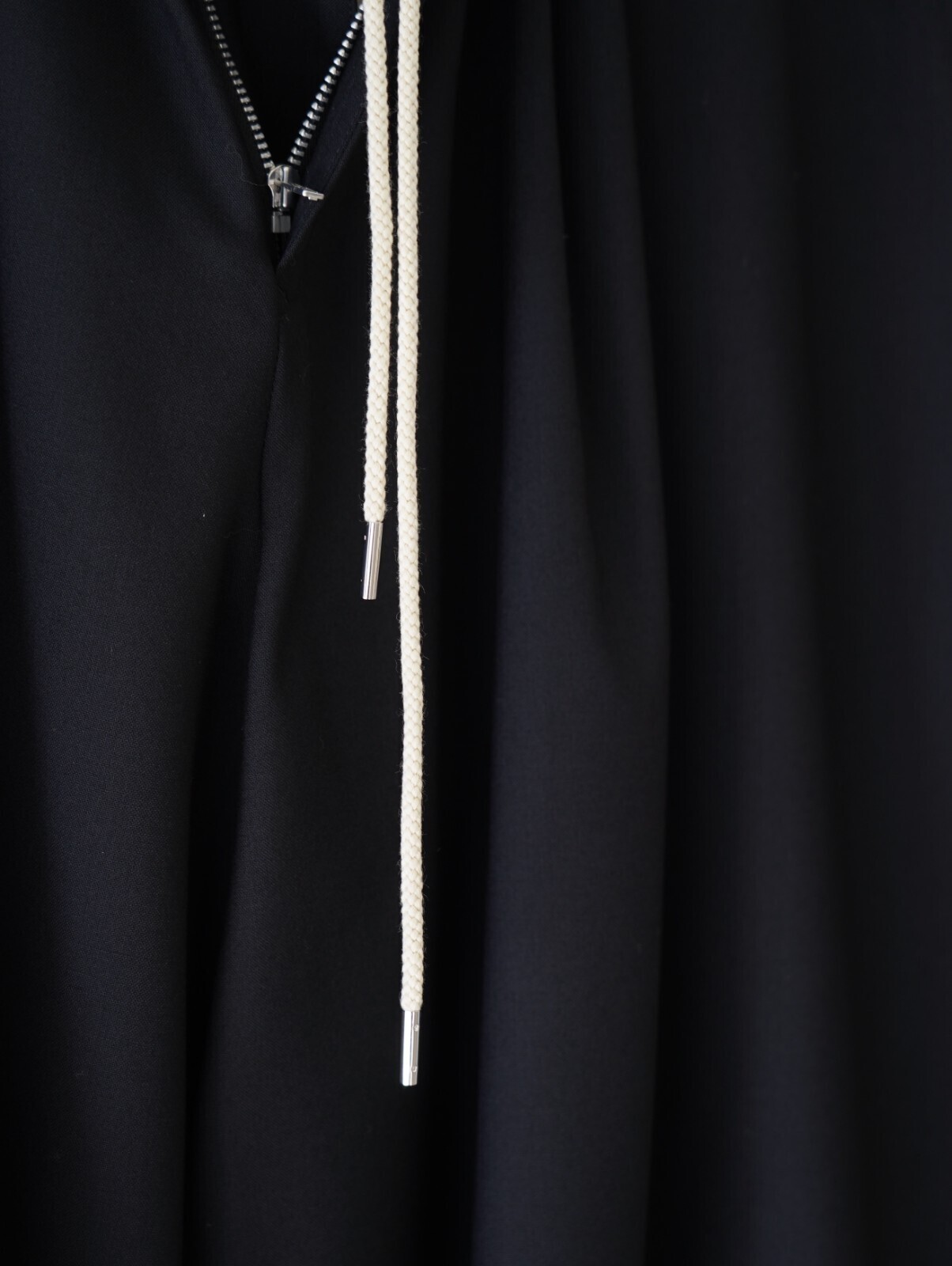 KHOKI MENS Pleated Balloon Dress Shorts IMAGE5