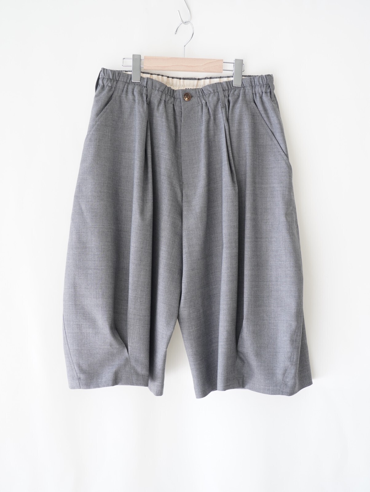 KHOKI MENS Pleated Balloon Dress Shorts IMAGE8