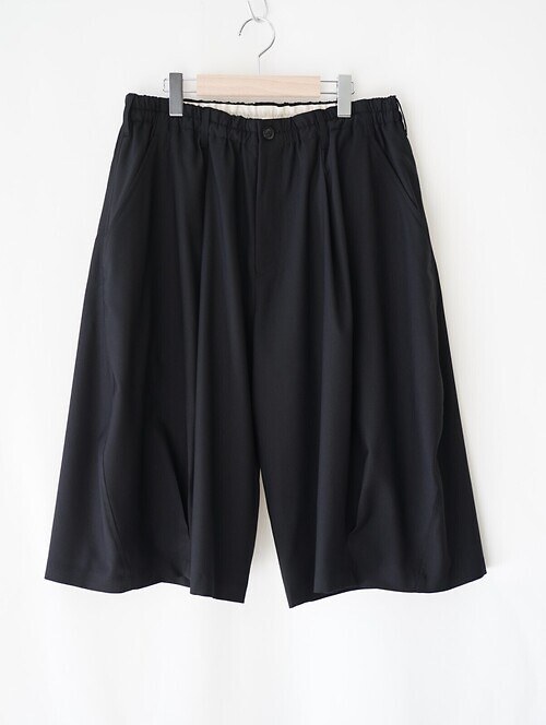 Pleated Balloon Dress Shorts｜KHOKI MENS