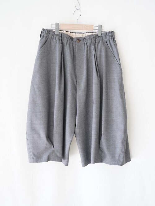 Pleated Balloon Dress Shorts｜KHOKI 男裝