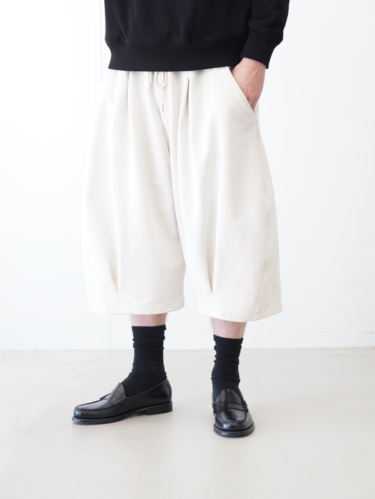 KHOKI 男士 Pleated Balloon Sweat Shorts 圖片6