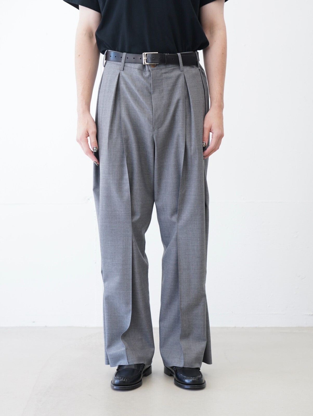 KHOKI 남성 Pleated Dress Pants 이미지12