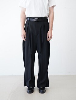 KHOKI 남성 Pleated Dress Pants 이미지1