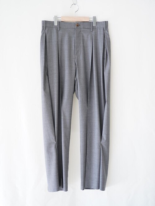 Pleated Dress Pants｜KHOKI 남성