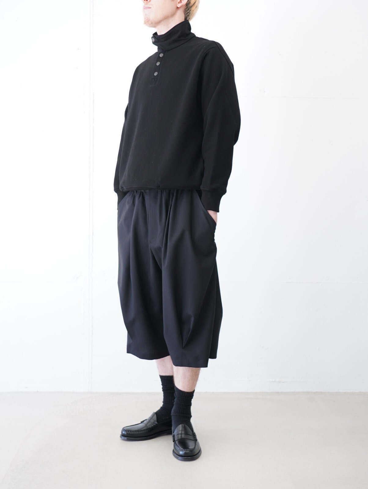 WONDER ROOM ESSE 女裝 & 男裝 The Snap "FEATHER" Highneck Pullover 圖片6