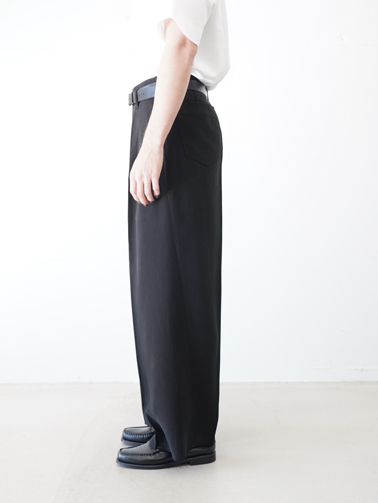 saby MENS TUCK-BAGGY TYPE 3 - Tencel Canvas FAB - IMAGE10