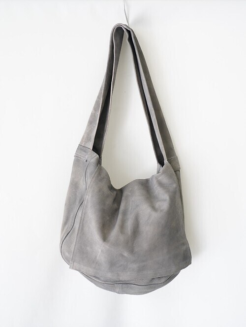LEATHER SHOURDER BAG -Cow split leather- (26SS)｜SEVEN BY SEVEN 女裝 & 男裝