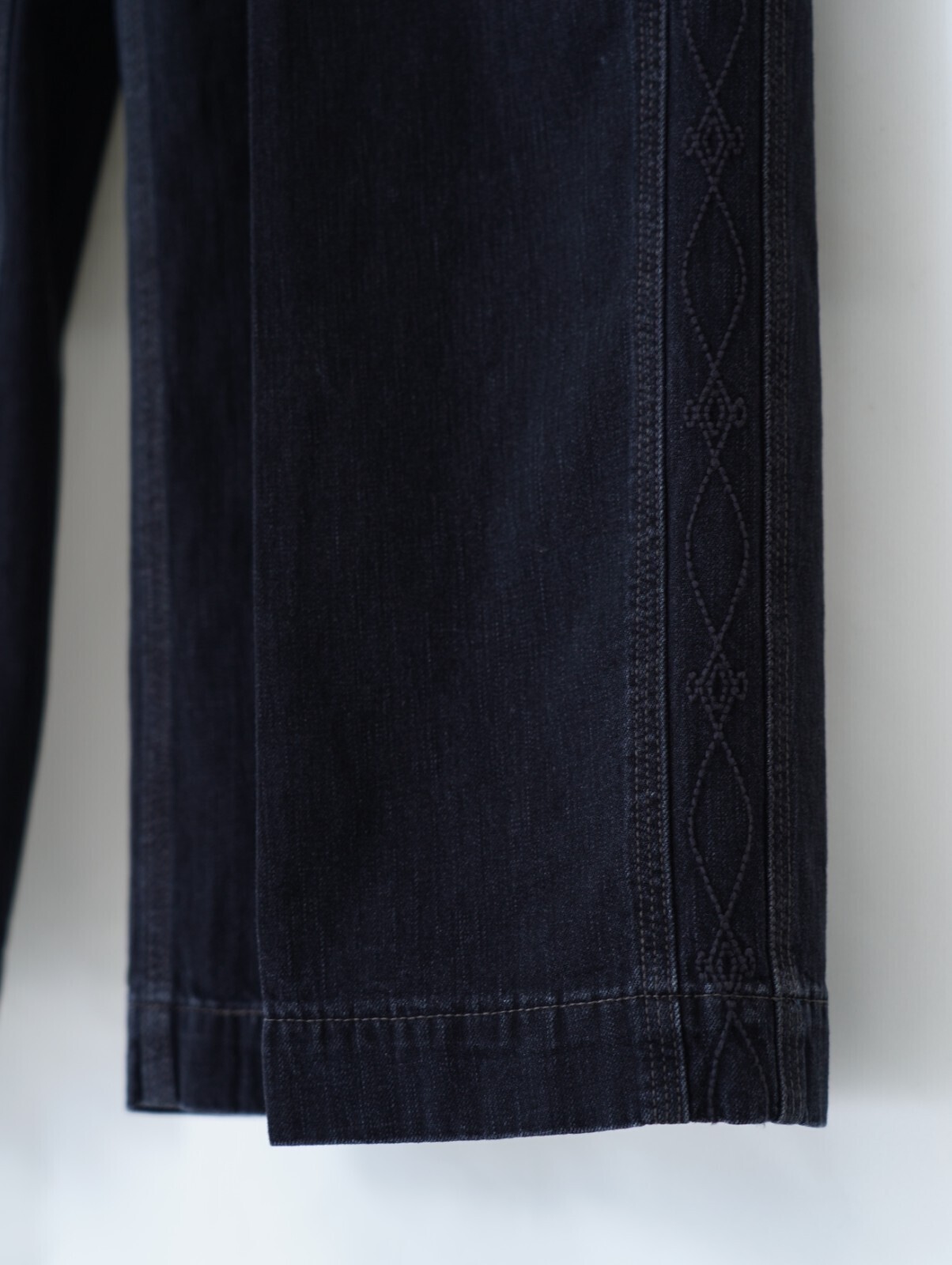 サルト メンズ ライトデニムエンブロイダリーワイドパンツ 画像24