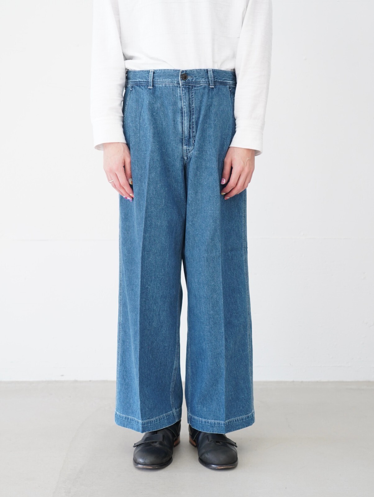 サルト メンズ ライトデニムエンブロイダリーワイドパンツ 画像2