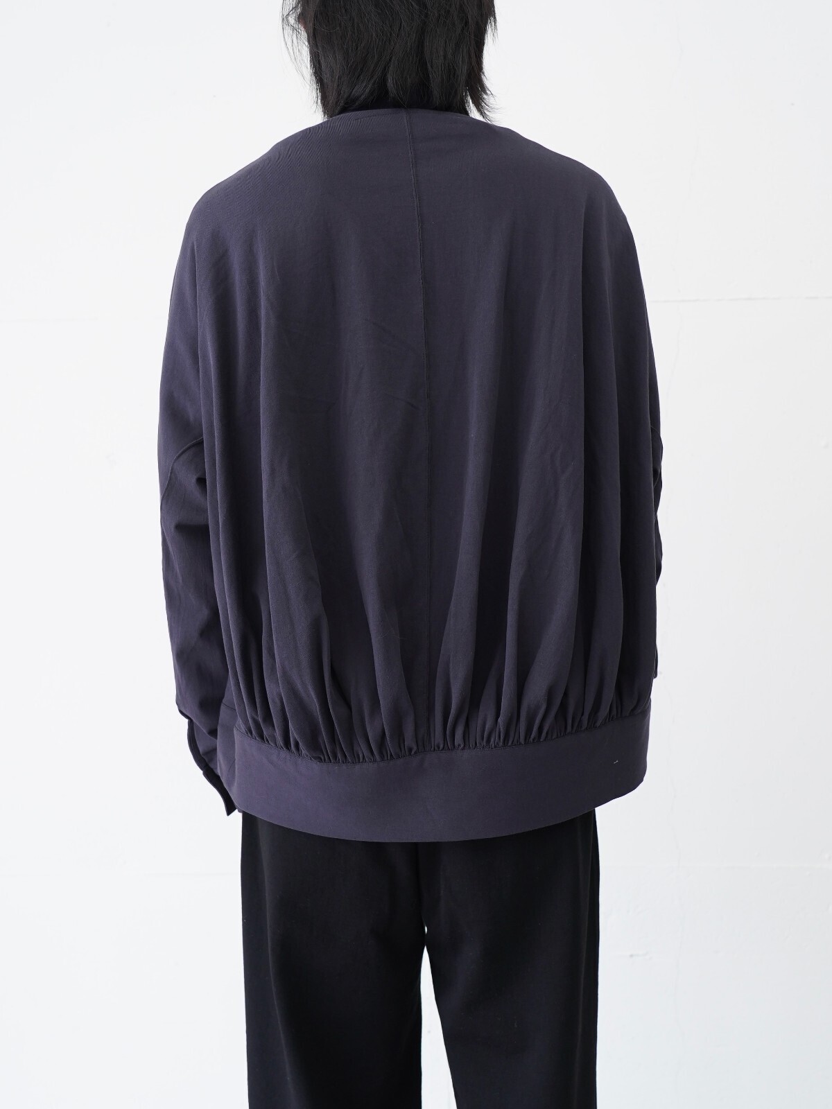 nonnotte 남성 Draping Bias Sleeve Zip Up Blouson 이미지4