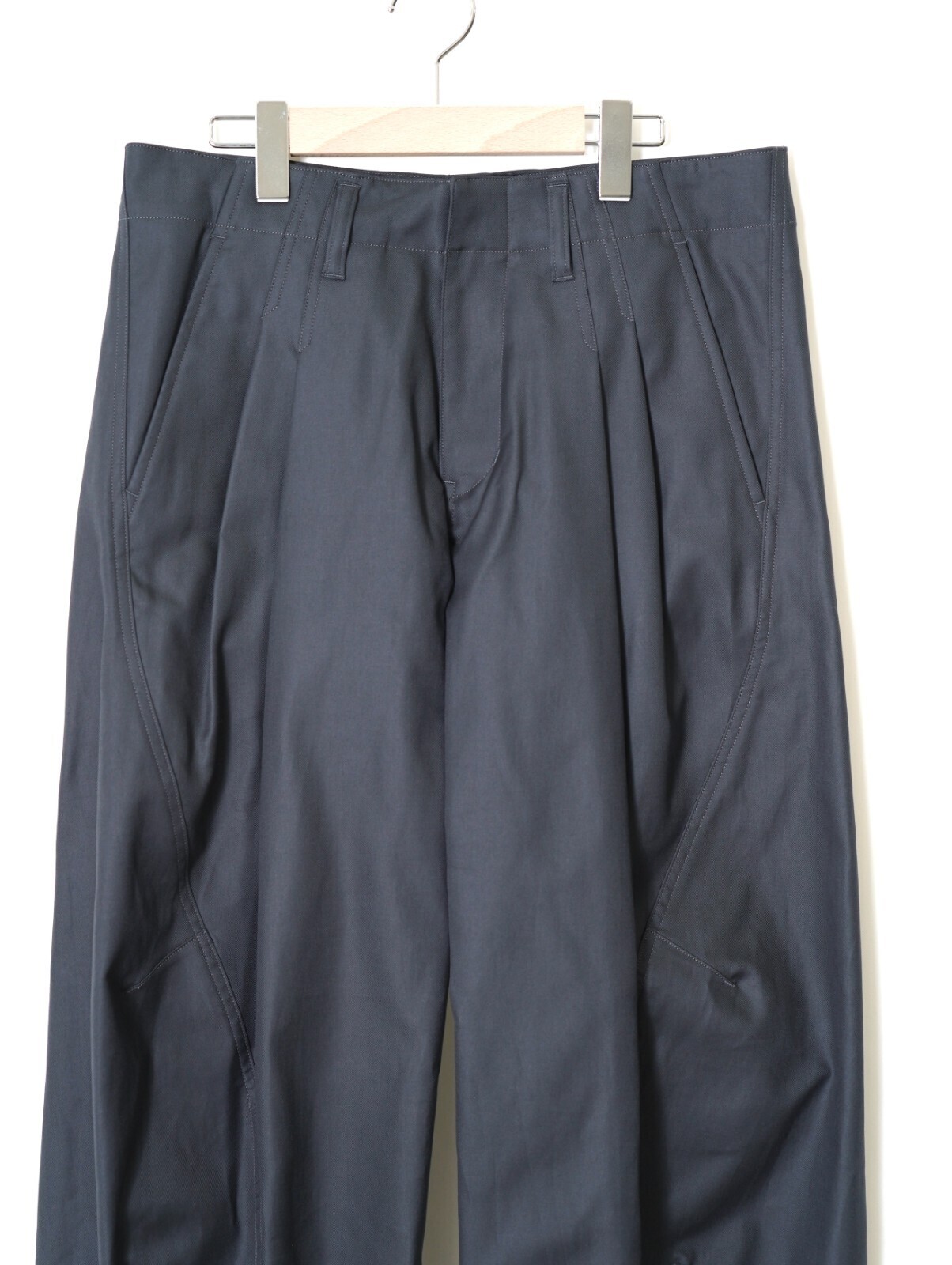 ネヴァーフォーゲット メンズ 2タックツイストトラウザーズ 画像7