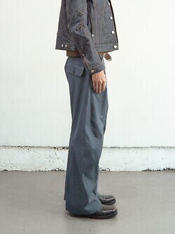 ネヴァーフォーゲット メンズ 2タックツイストトラウザーズ 画像2